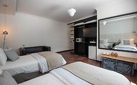 5411 Soho Hotel